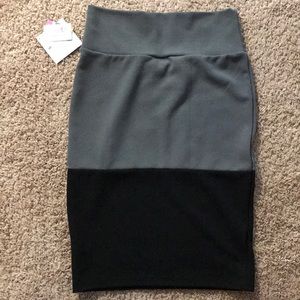 🖤LuLaRoe flattering Pencil skirt